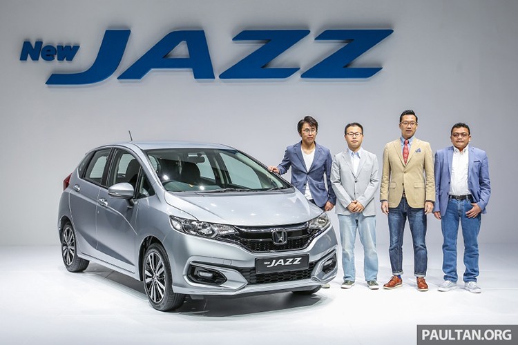 Theo Honda Malaysia, con số này đã vượt mục tiêu 1.200 xe mà hãng đặt ra cho cả tháng. Công ty cho biết thêm,  xe ôtô Honda Jazz E là biến thể được ưa chuộng nhất trong số những người đặt mua, chiếm 40% tổng số đơn hàng. Tiếp đó đến biến thể V với 32% và S với 28%. Cả ba biến thể đều sử dụng động cơ xăng SOHC i-VTEC 1.5L, kết hợp cùng hộp số tự động CVT công nghệ Earth Dreams.